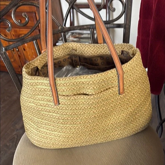 Eric Javits Tan Woven Bag - Picture 2 of 15